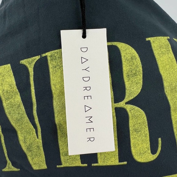 Daydreamer Womens Nirvana Smiley Face Logo Tee T-Shirt Size 2X Corporate Rock - Picture 10 of 13